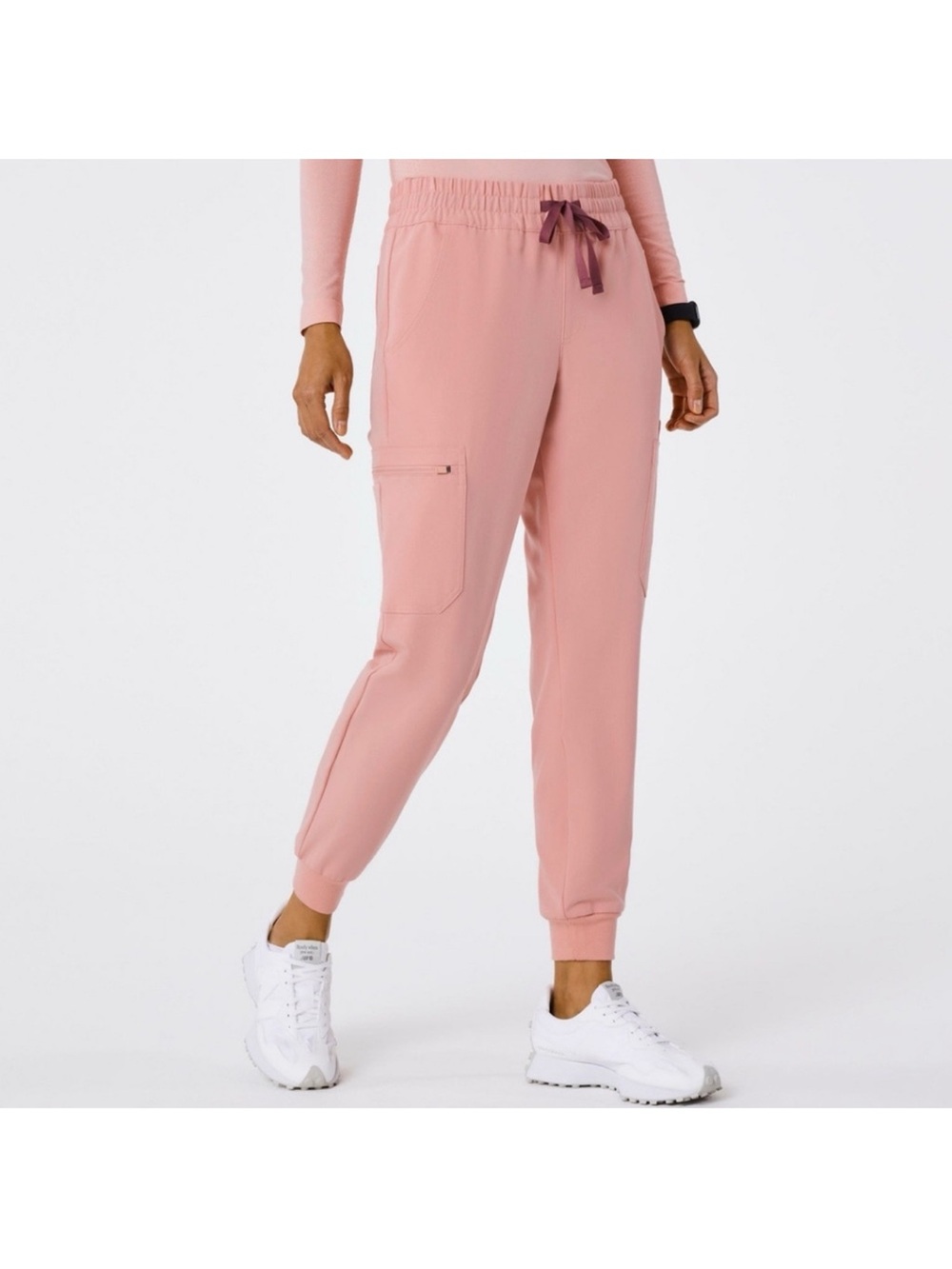 Figs Women’s Pink Sand High Waisted Uman Relaxed Joggers, size small